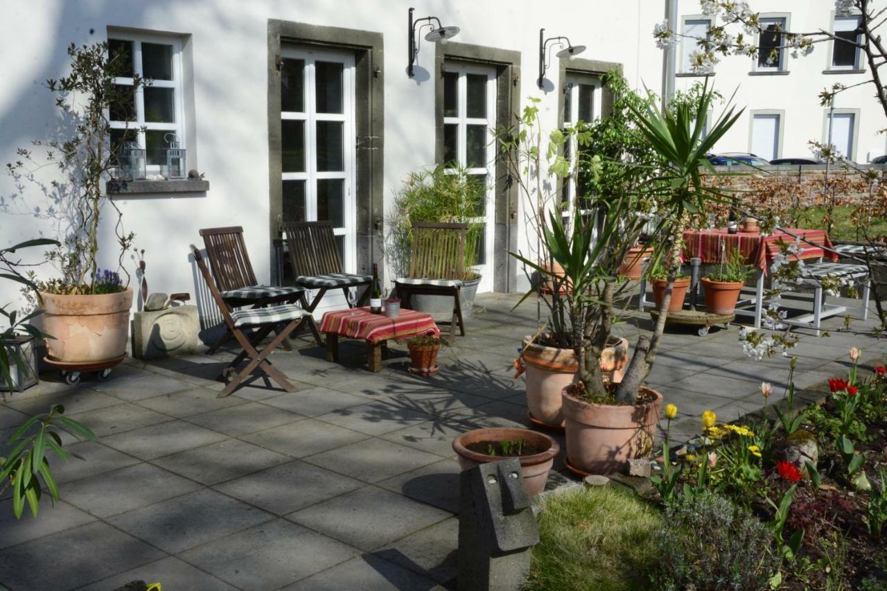 Stiftsherrenhaus Munstermaifeld Luaran gambar